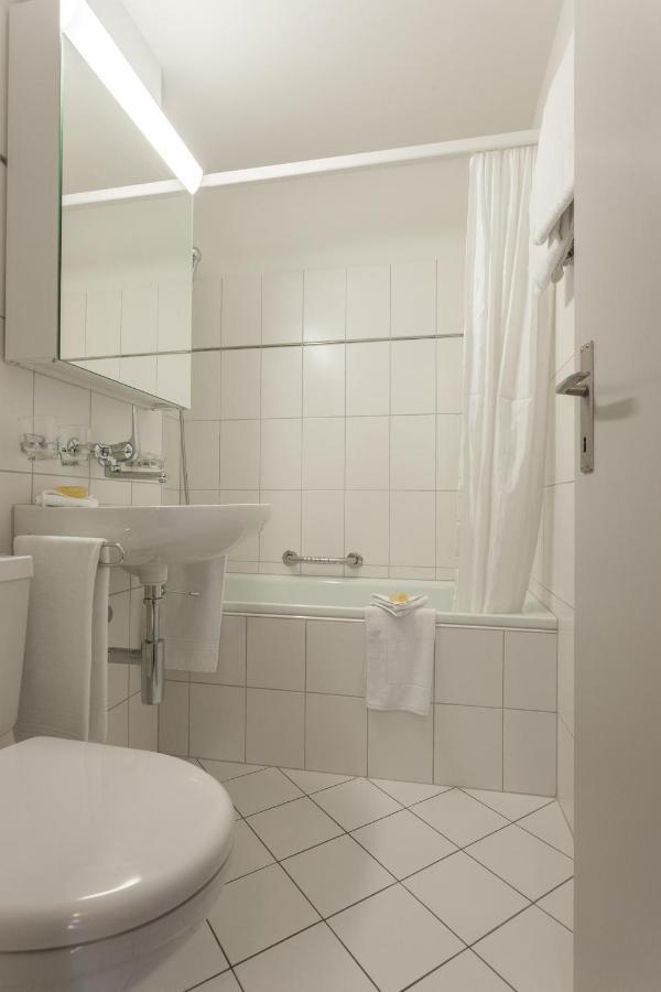 Ema House Serviced Apartments Aussersihl 취리히 외부 사진