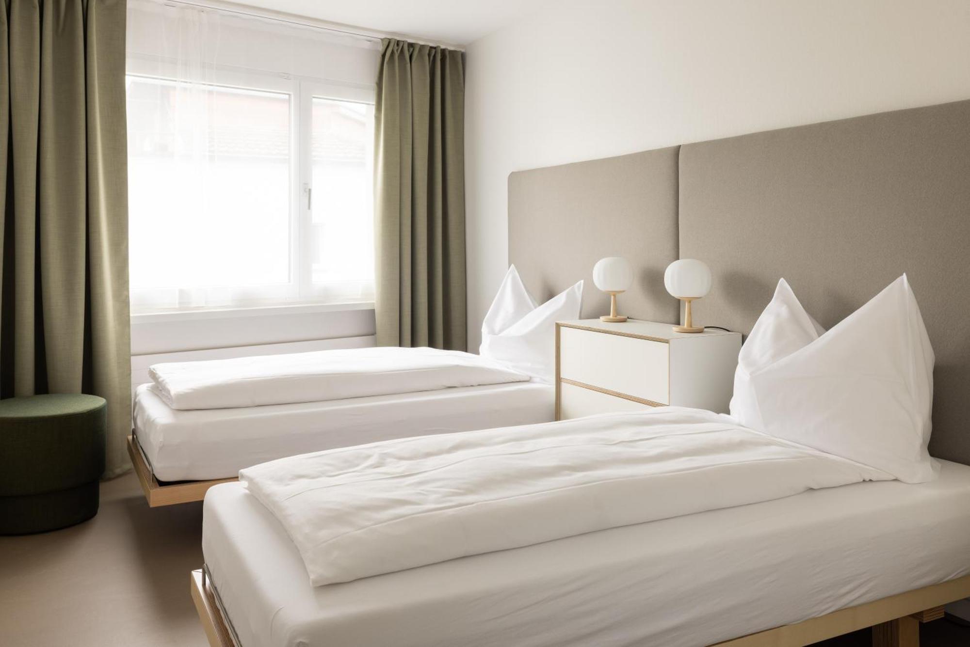 Ema House Serviced Apartments Aussersihl 취리히 외부 사진